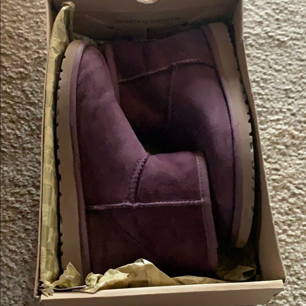 Women’s Classic Mini Ugg Boot